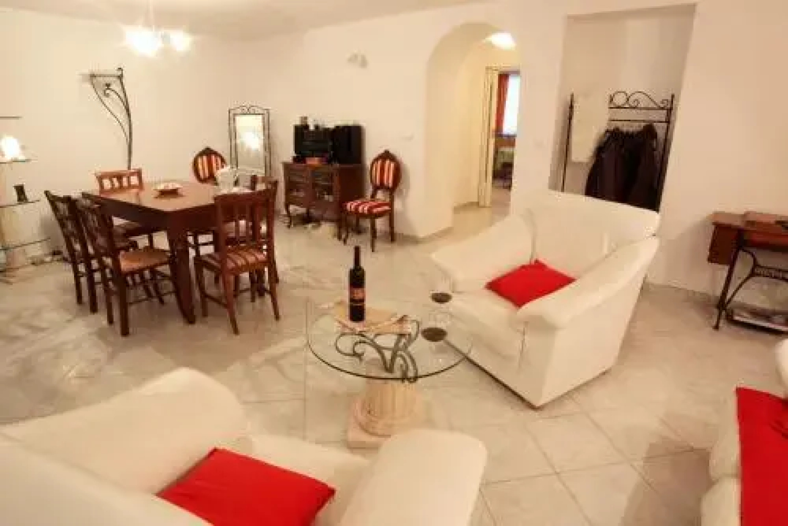 Apartment Antique Forum
