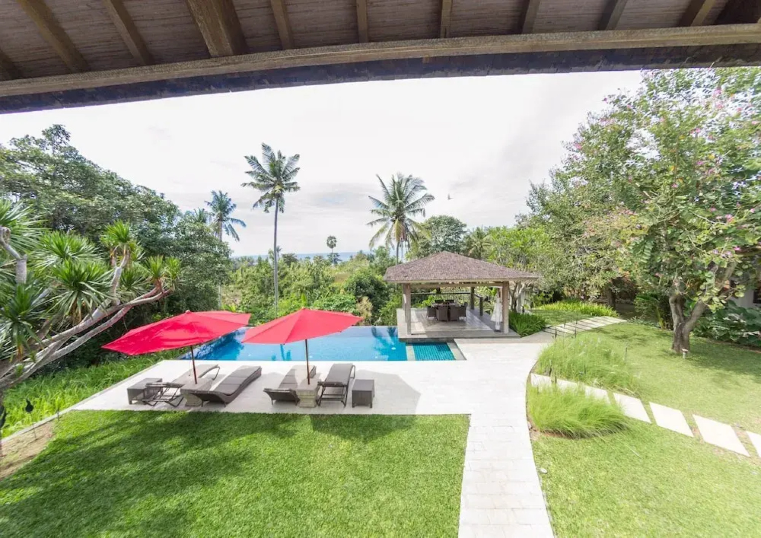 Villa Sembuh