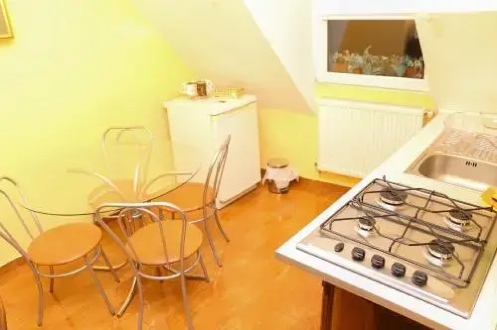 Republicii Apartment