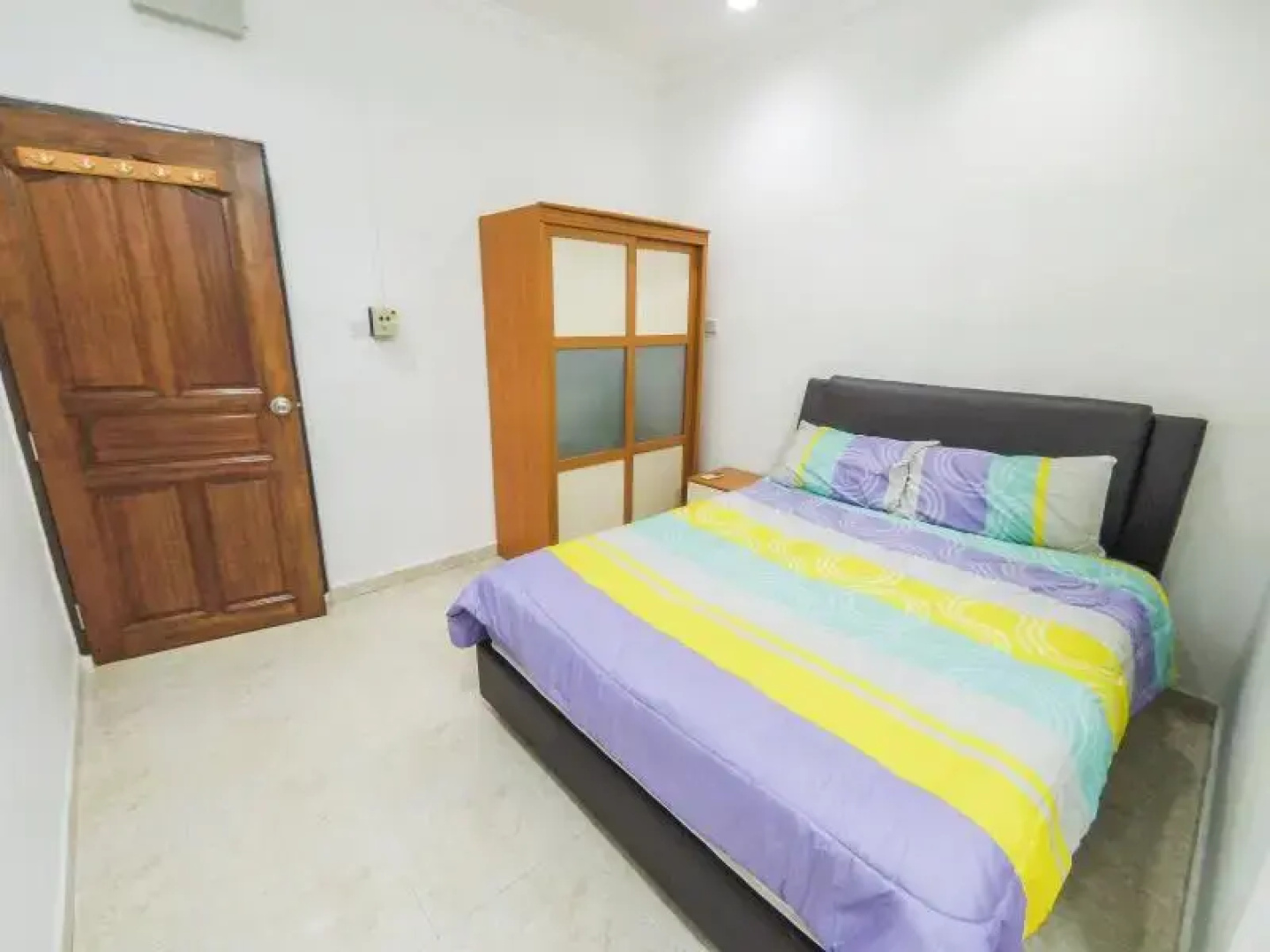 715 Kluang Holiday Home