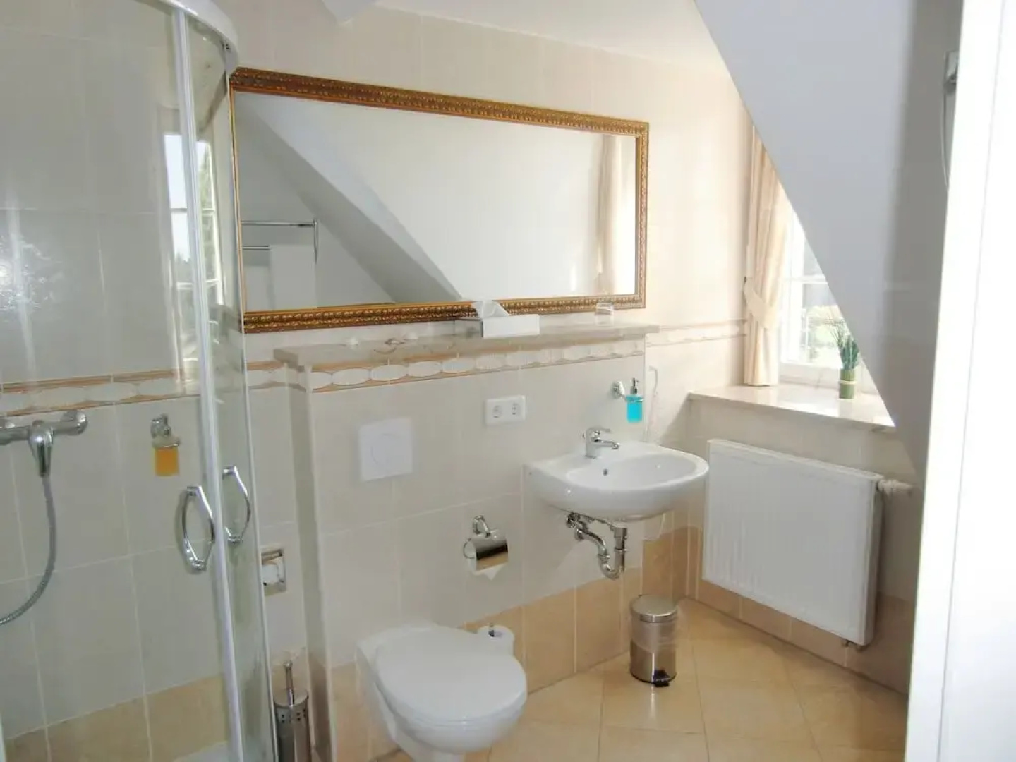 Schlosshotel Garni Grochwitz