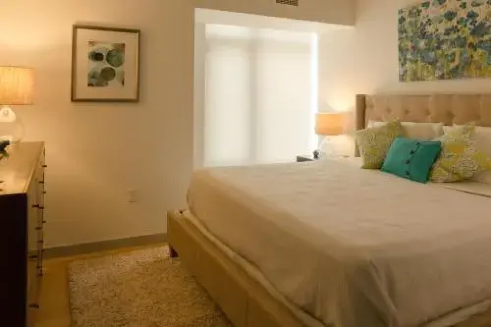 Stay Alfred on A Street