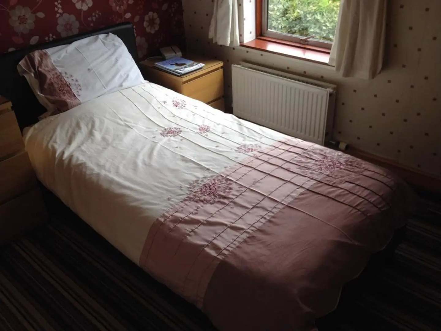 Whitehouse Guest House