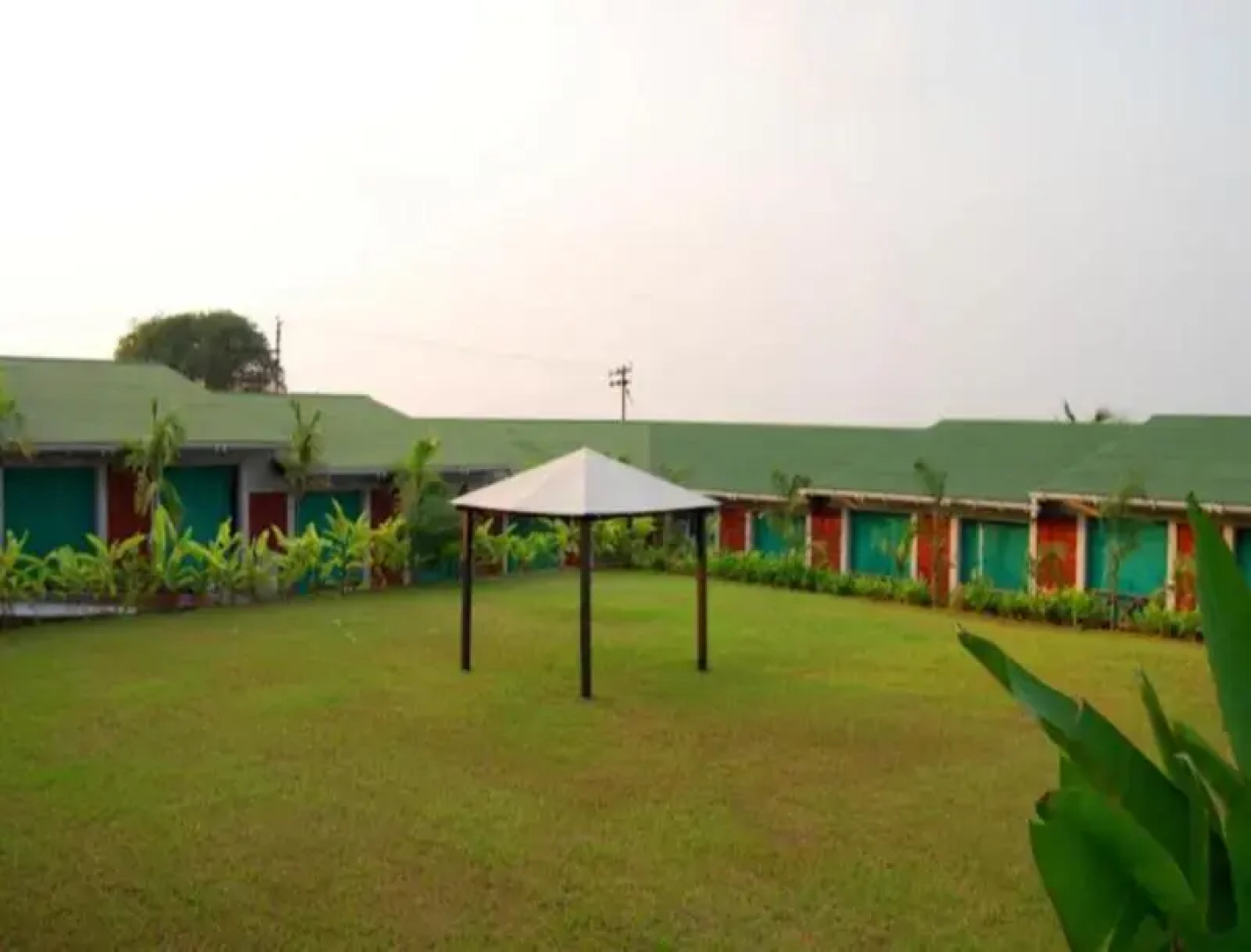GreenLeaf Resort & Spa Ganpatipule