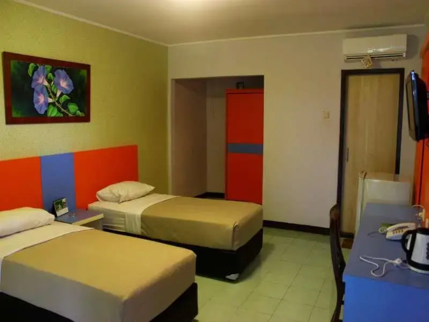 Indra Djaya Hotel