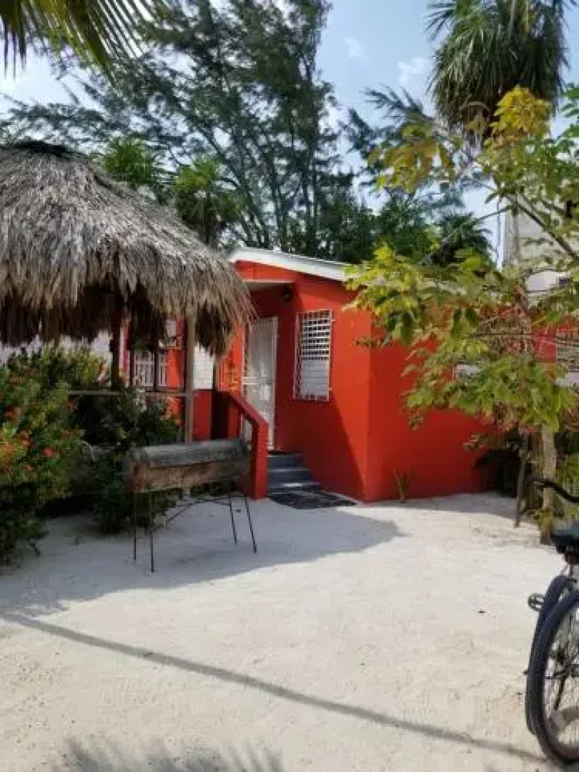 Canuck Cottages