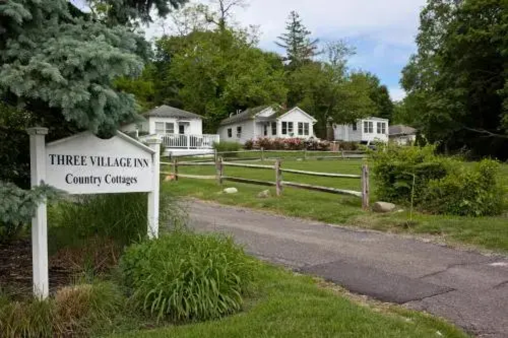 Three Village Inn Stony Brook