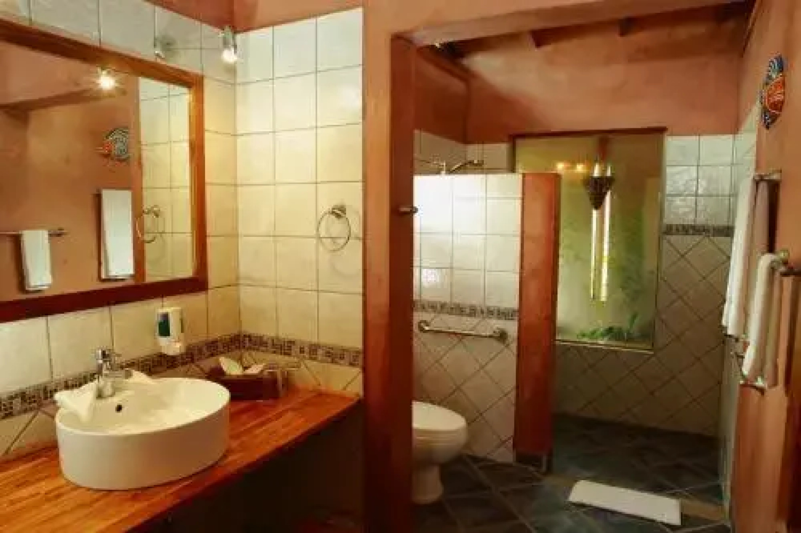 Tenorio Lodge