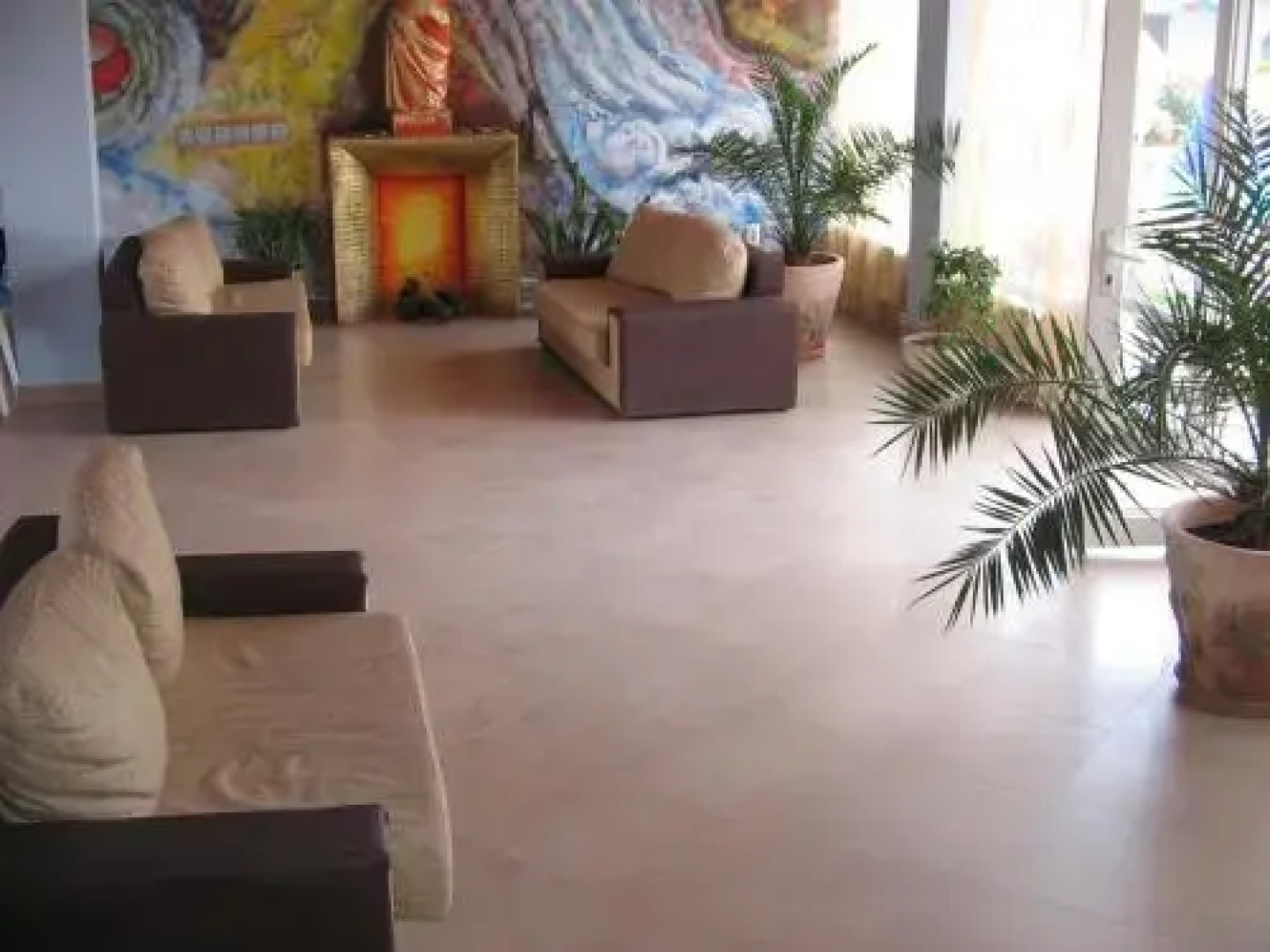 Hotel Laguna