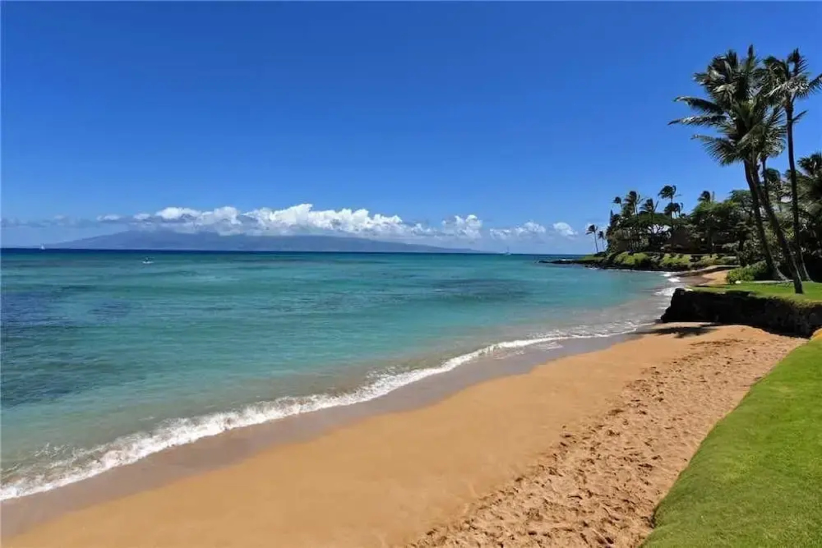Hale Mahina #b102 1 Bedroom Condo by RedAwning
