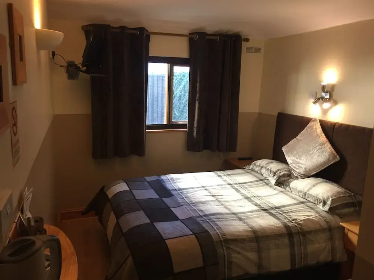 Greenways Lodge Nr Stansted Airport