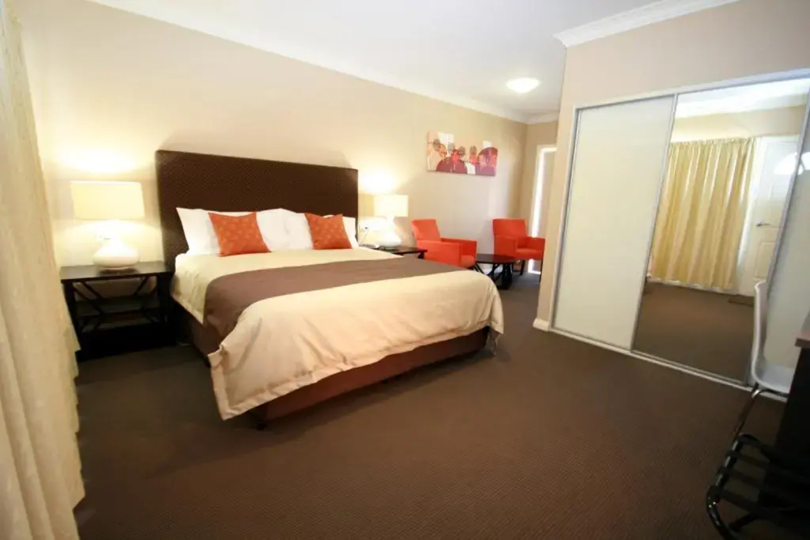 Sundowner Motel Hotel