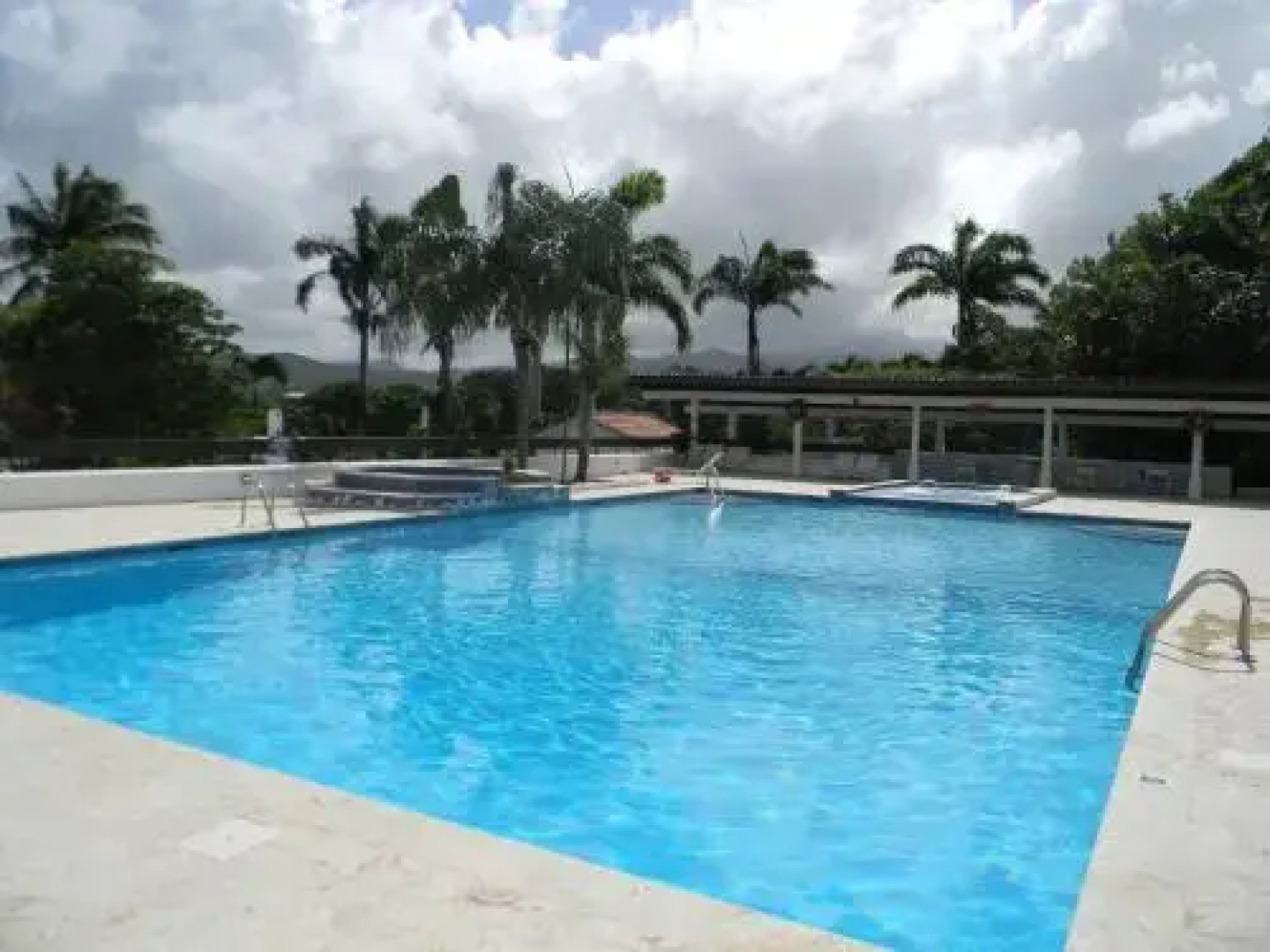 Rio Mar Beautiful Garden Villa