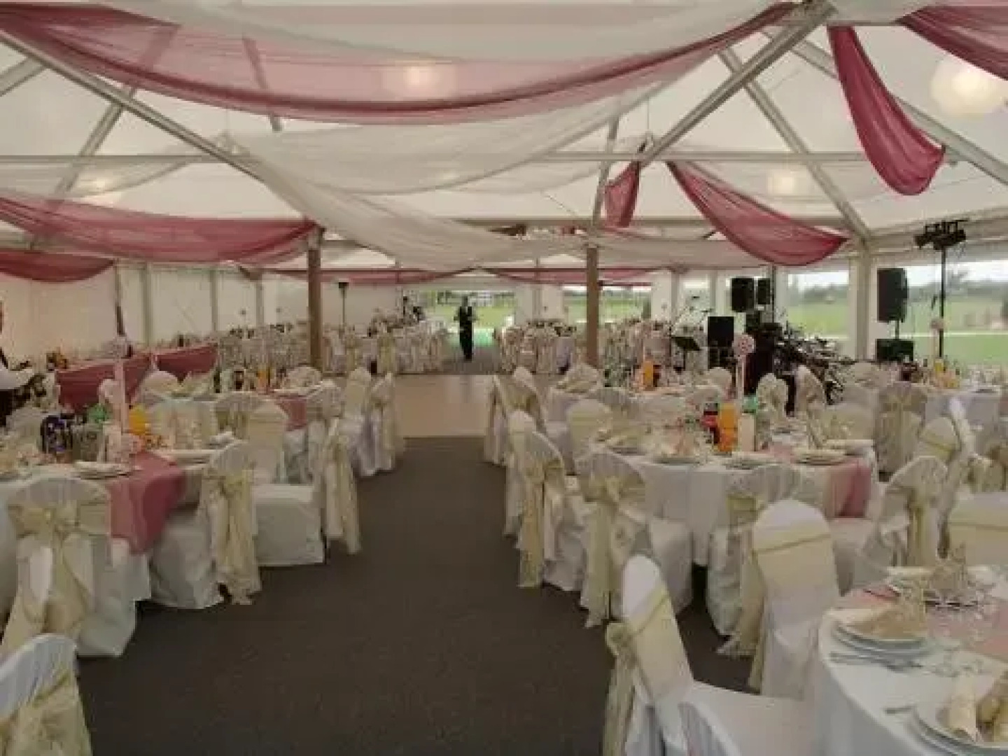 Kastélykert Fogadó