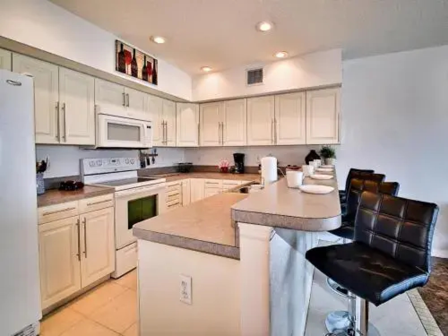 Captain's Cove 304