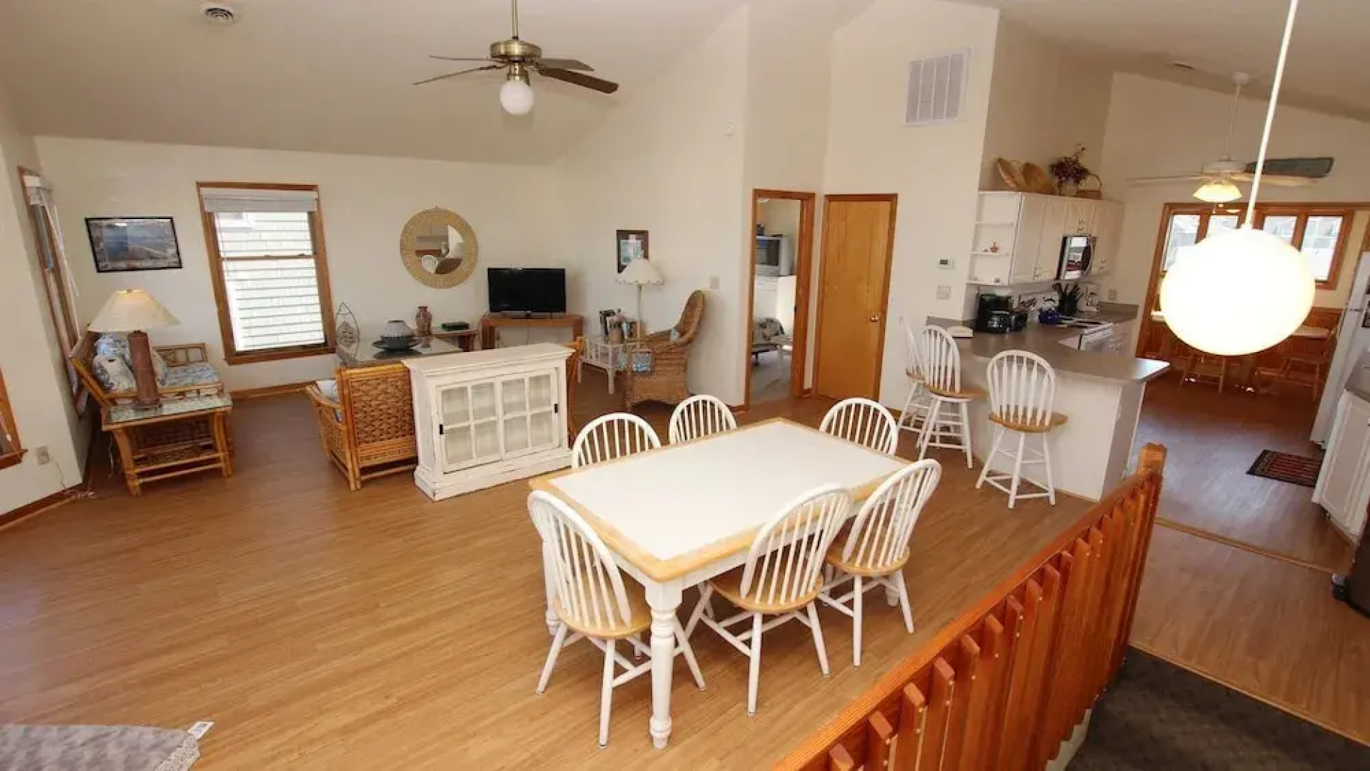 Mor Rays  - 4 Br Home