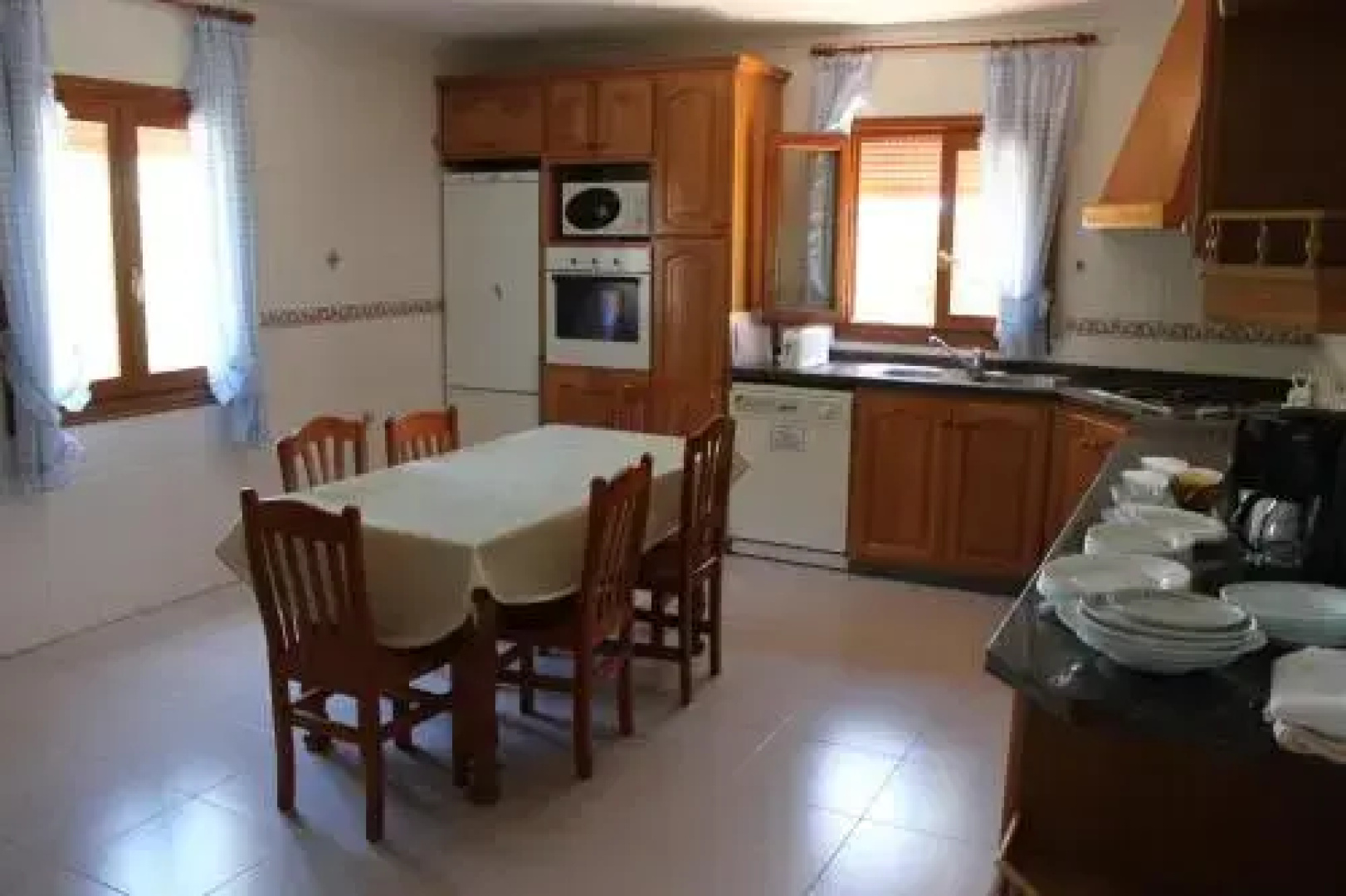 Finca Palacios - comfortable holiday accommodation in Benissa