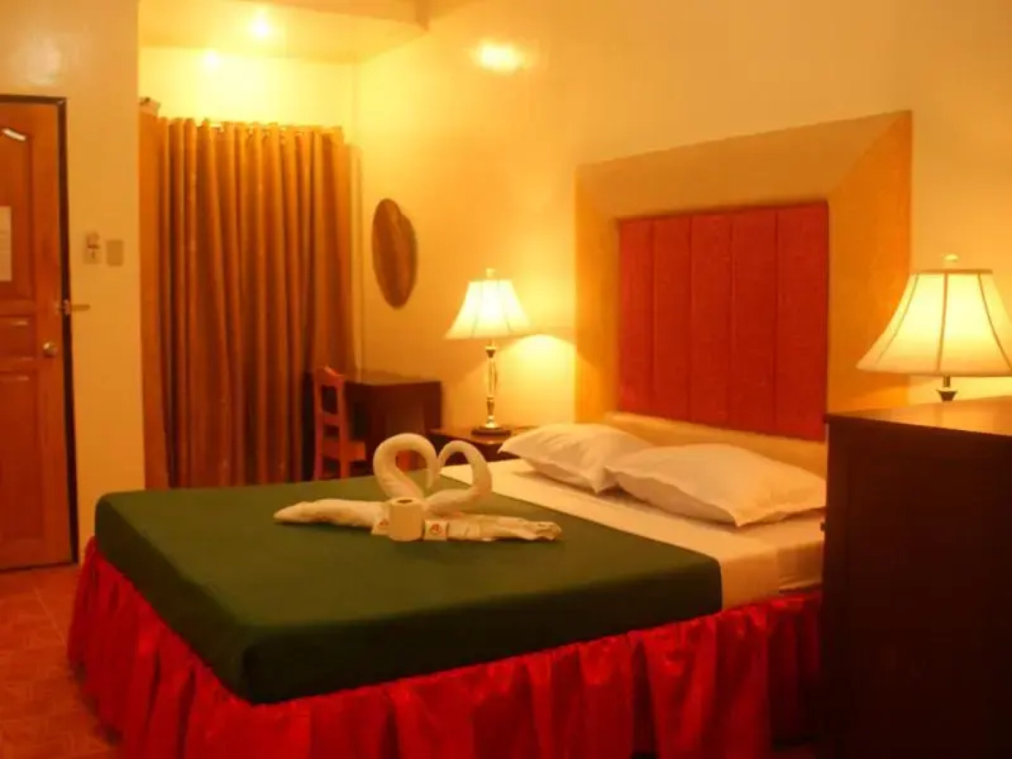 Gloreto Guest House and Dormitel