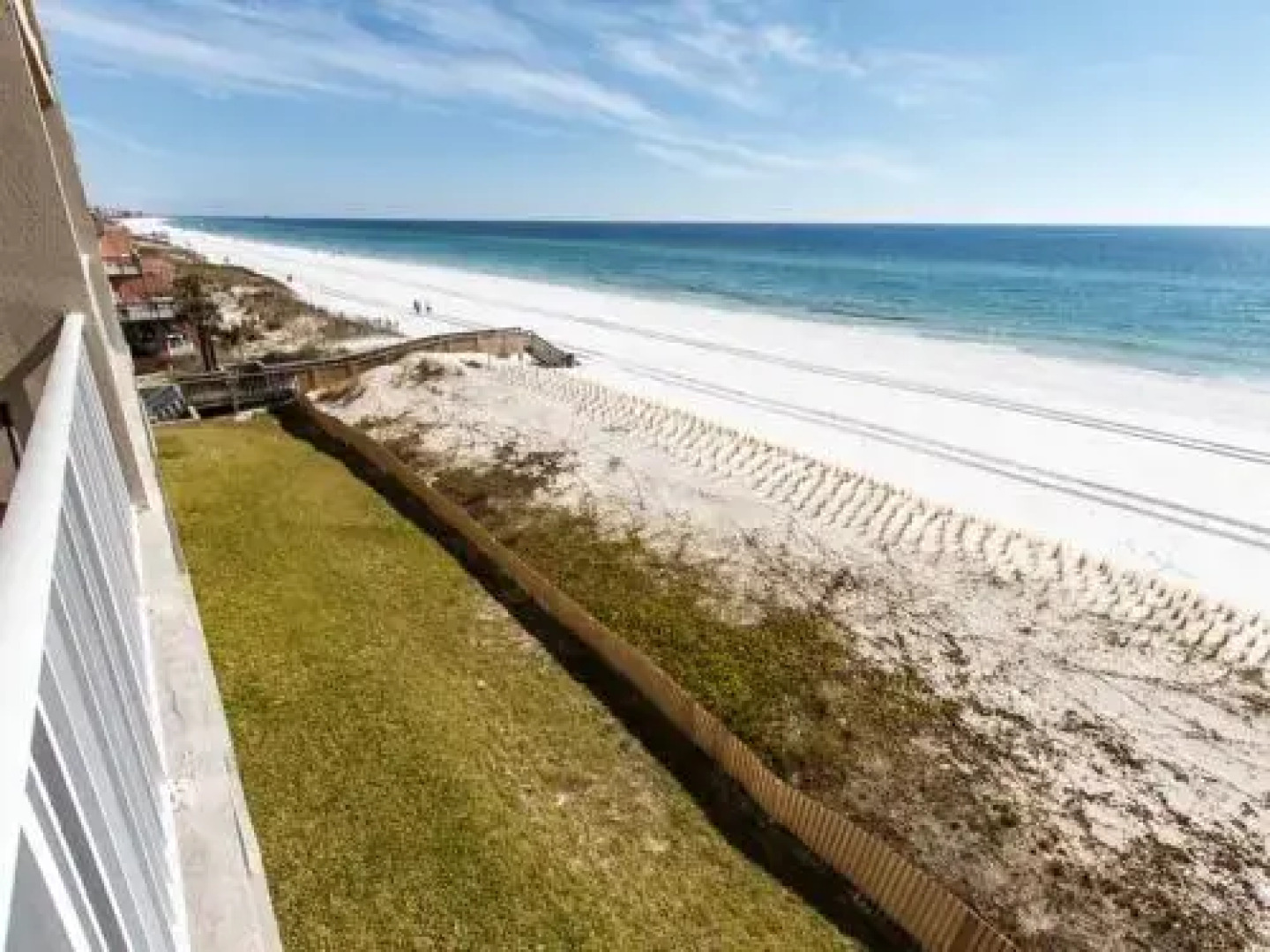 Emerald Towers West 3003 by RedAwning