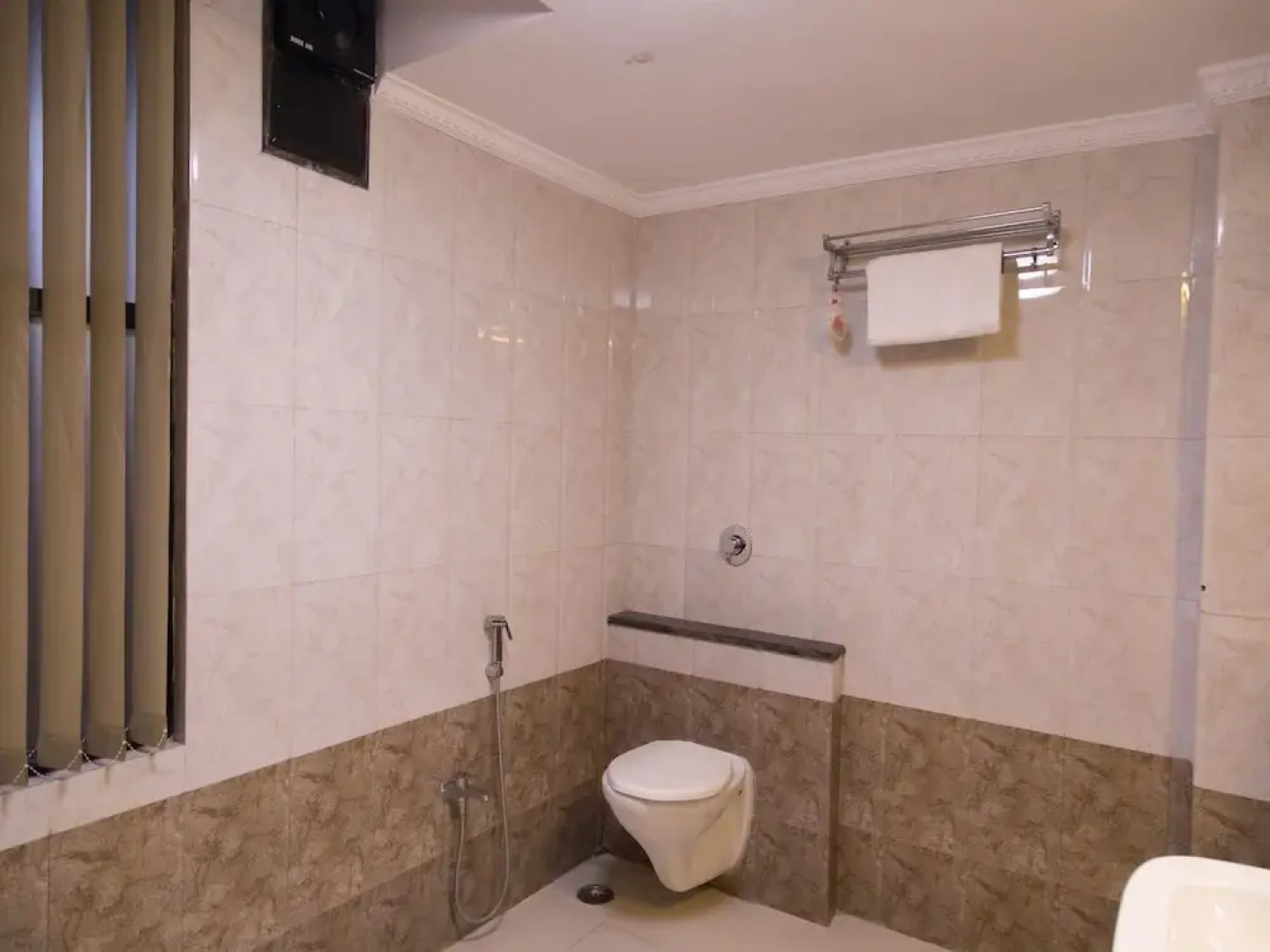 Treebo Trend Orient Grand