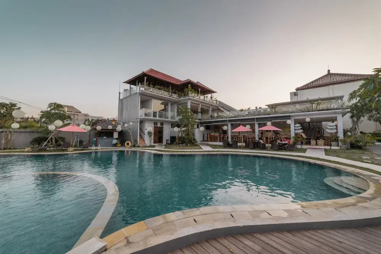 RedDoorz @ Kerobokan Seminyak