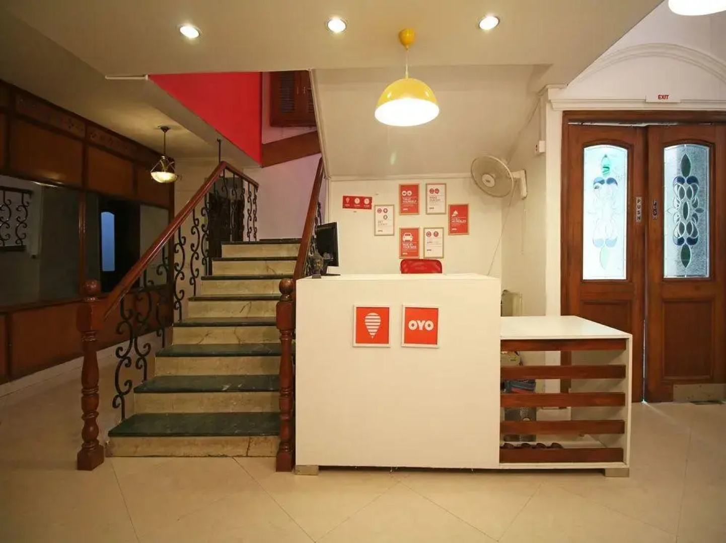 OYO Flagship Guru Dronacharya