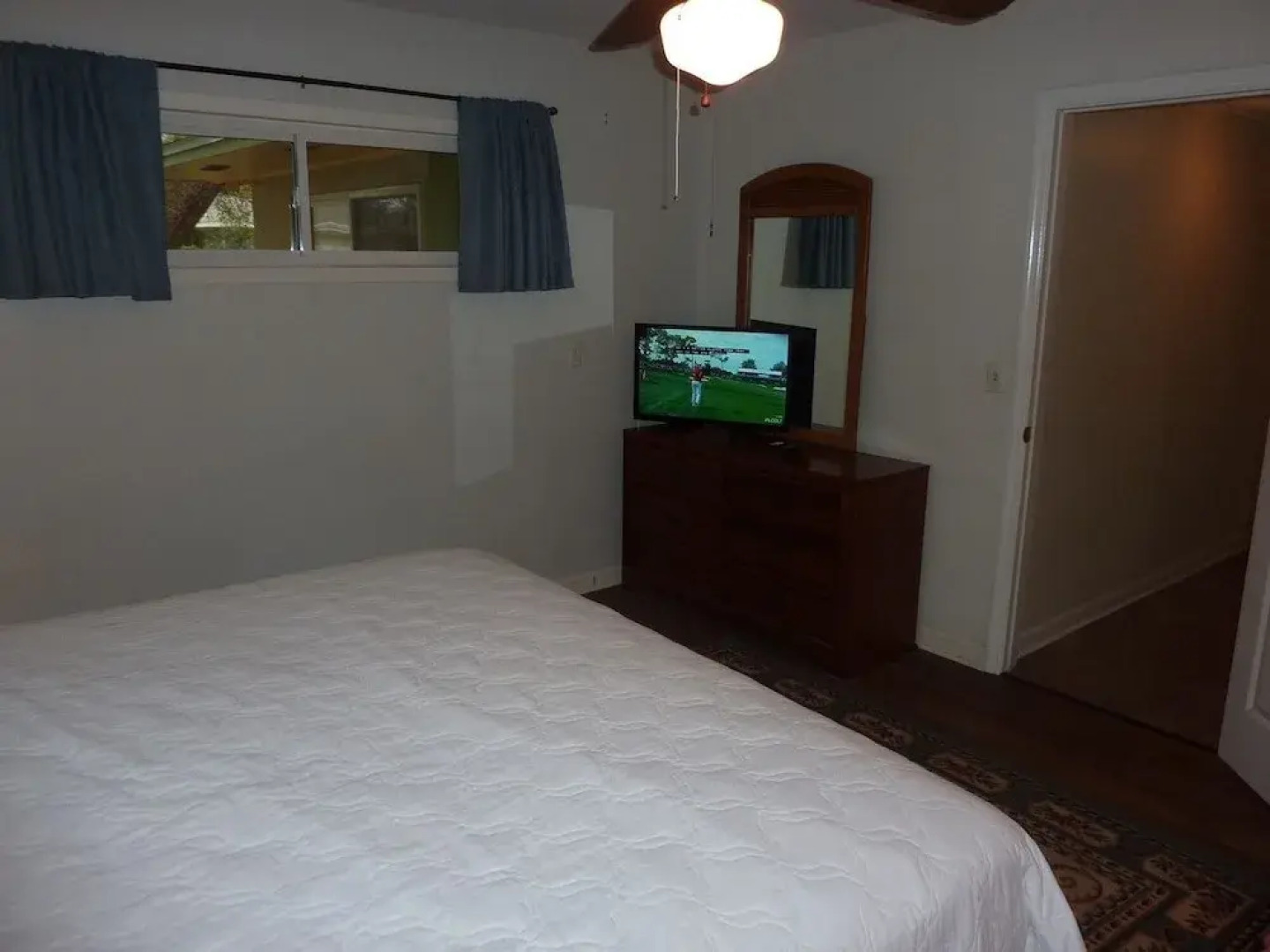 Very Nice - 3 Br Cottage