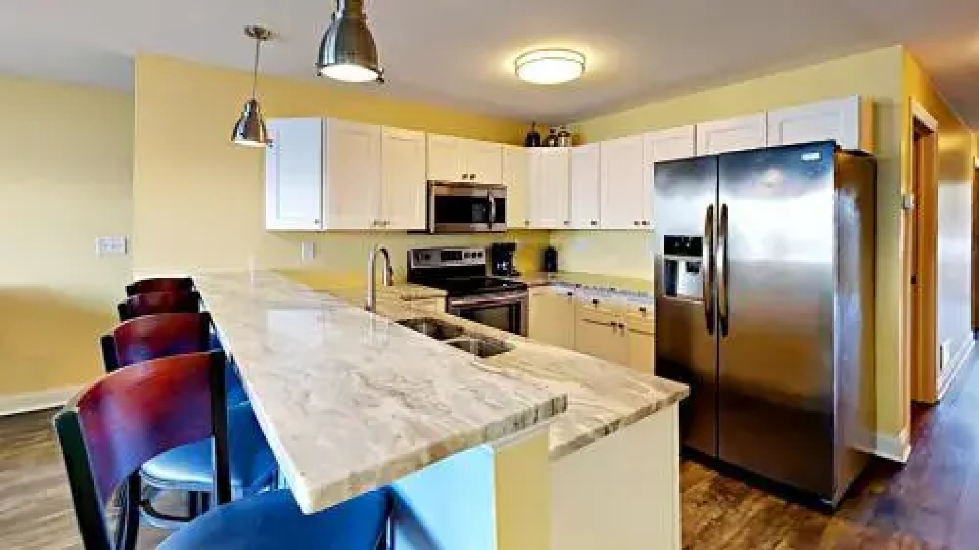 Put in Bay Waterfront Condo #106