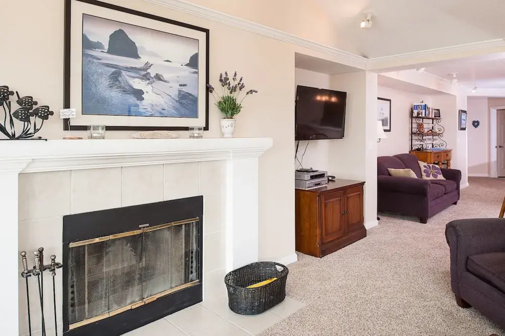 Seaview Condos 403 2 Br by RedAwning