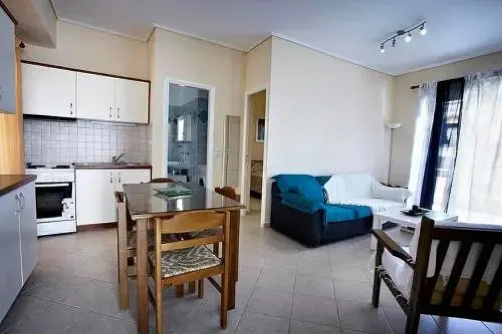 Sunday Apartments