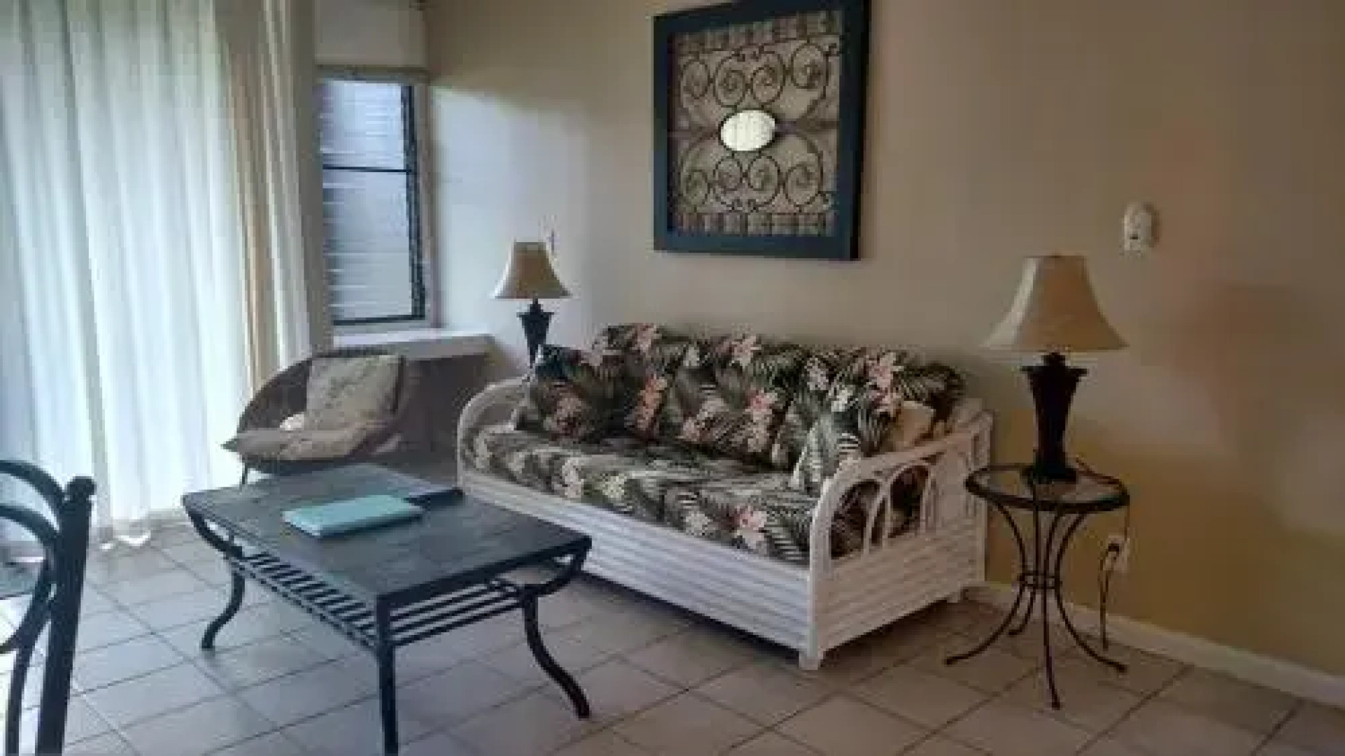 Pineapple Delight - 1 Br Condo