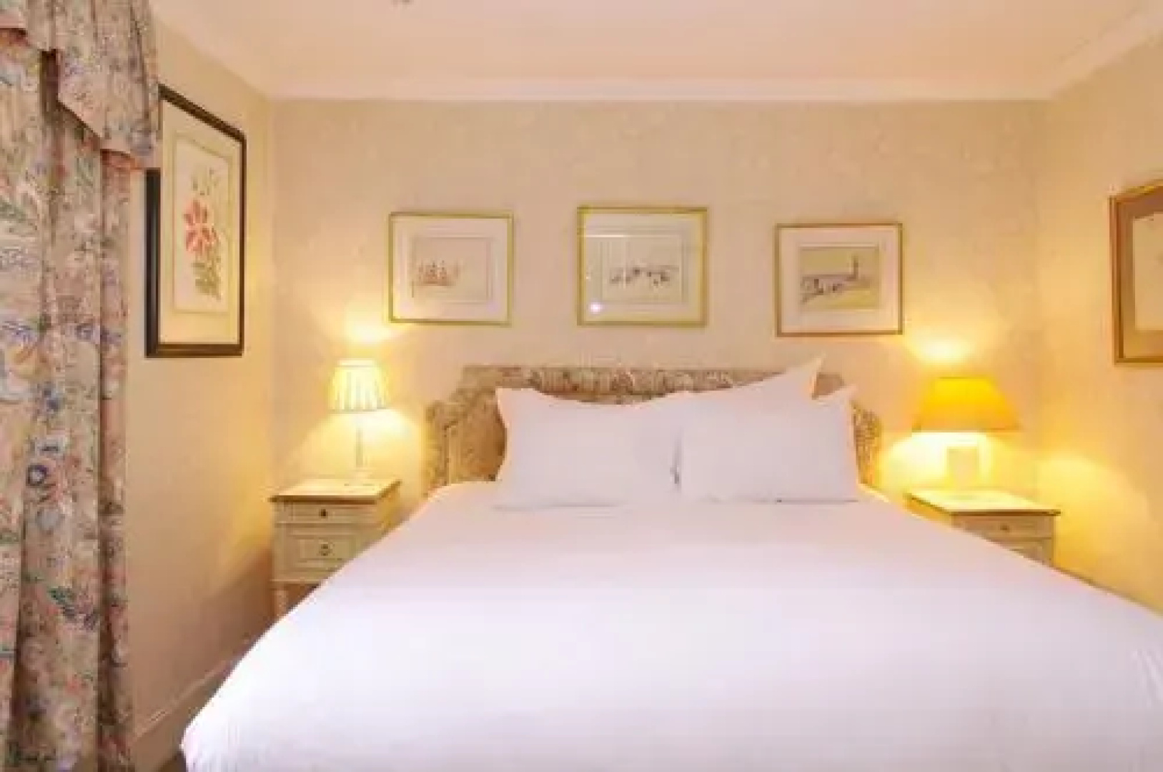 Classic Pimlico Home SW1
