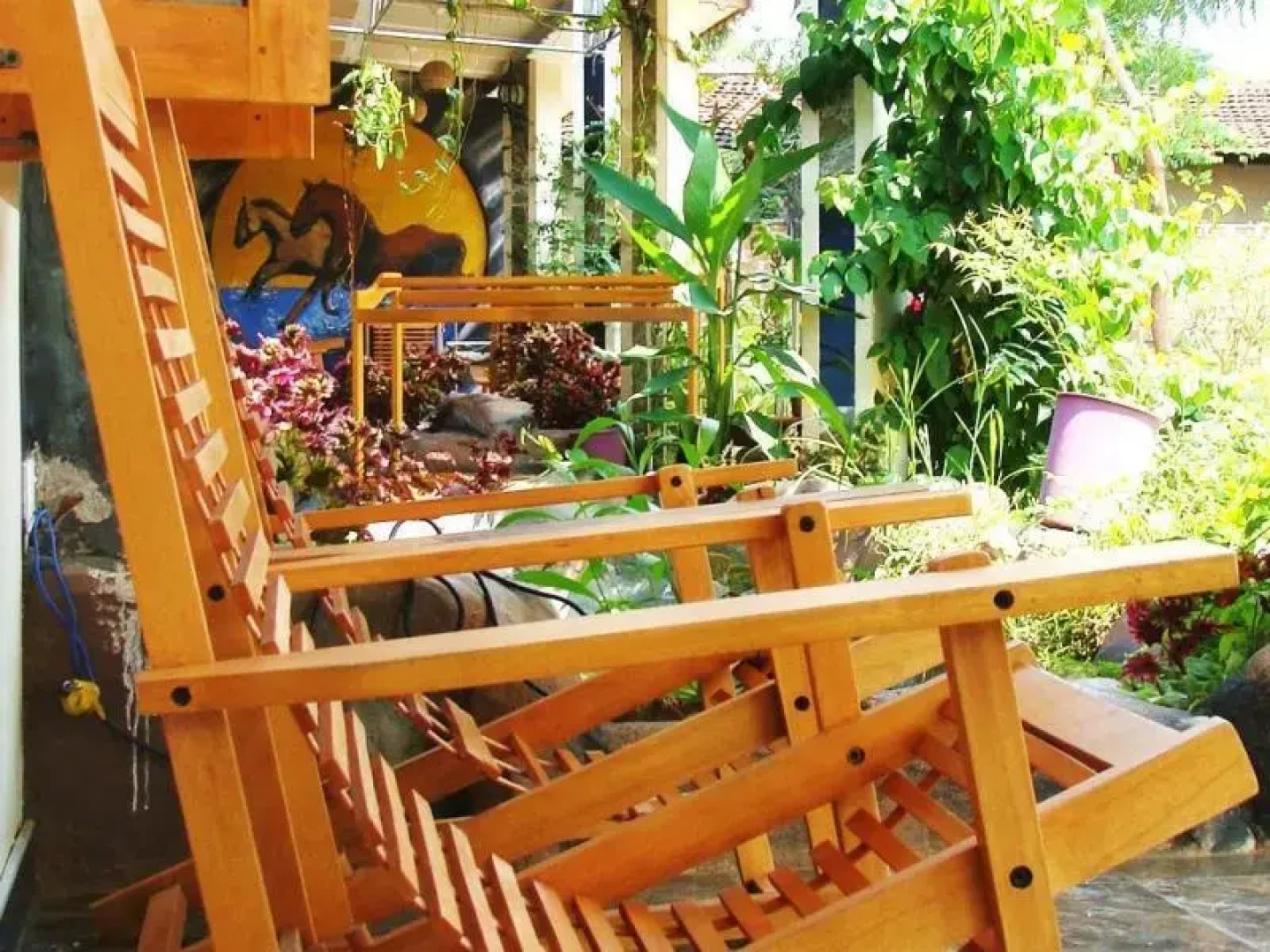 Arugambay Tourist Hotel Meenas