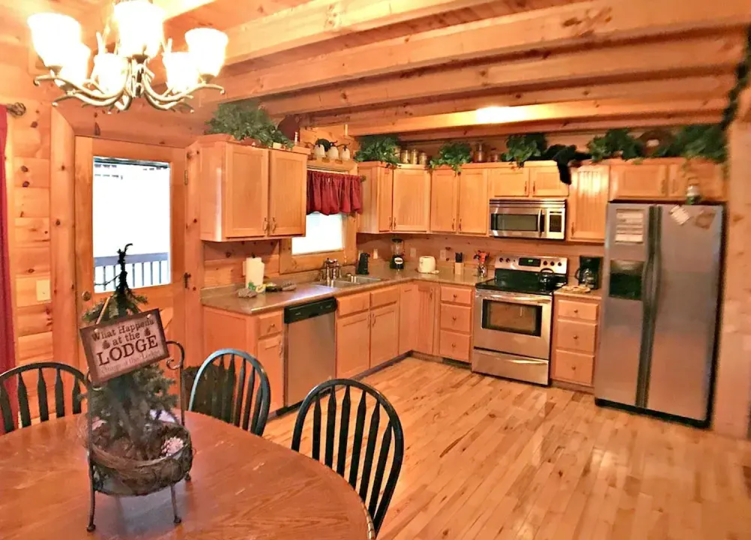 Cove Meadows Cabin 3423 - 2 Br cabin by RedAwning