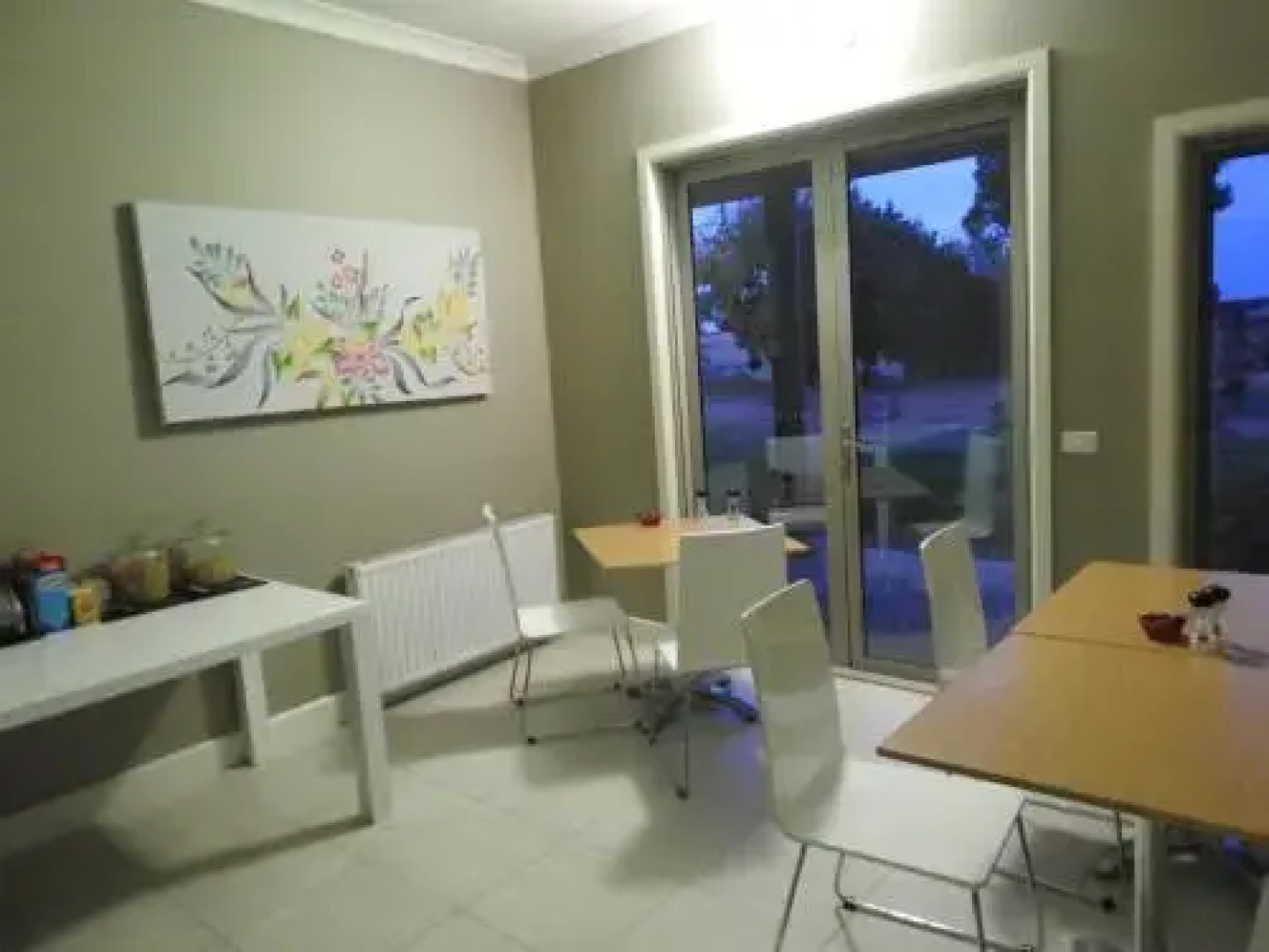 Barkly Suites Apartments