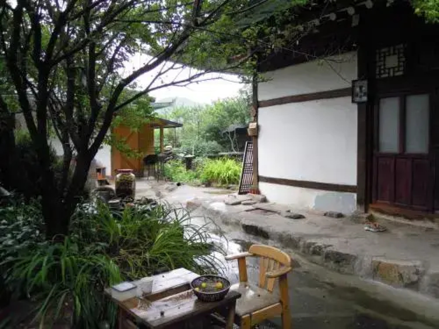 Hwajeong Hanok Bed and Breakfast