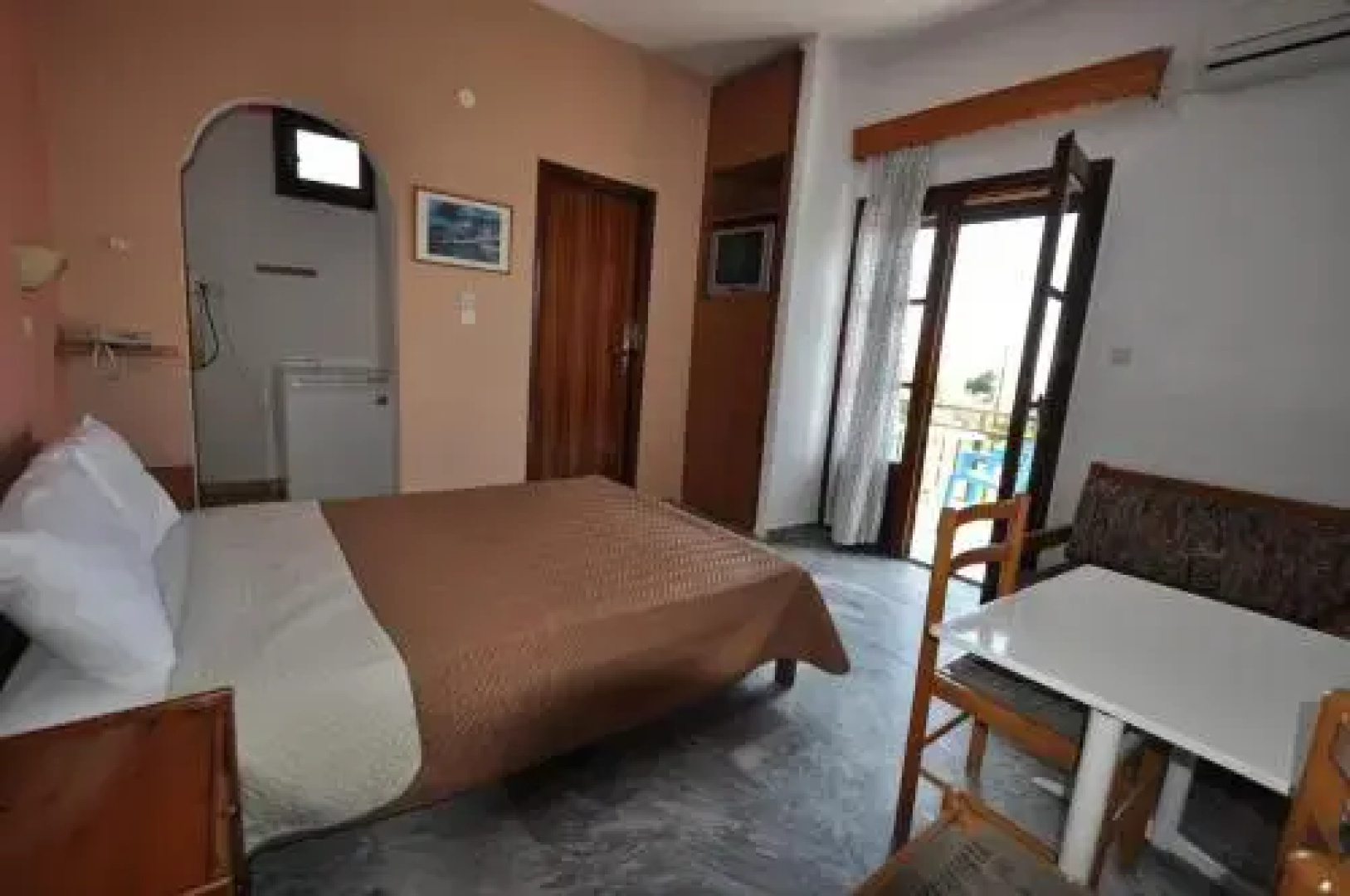 Pension Assos