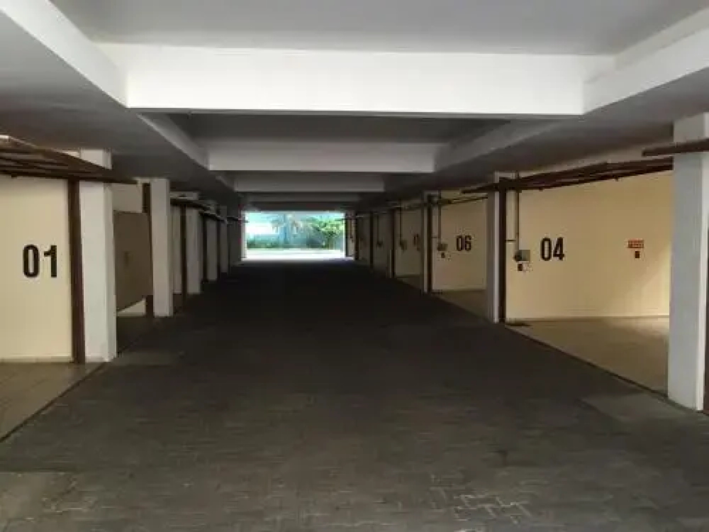 Platinum Motel