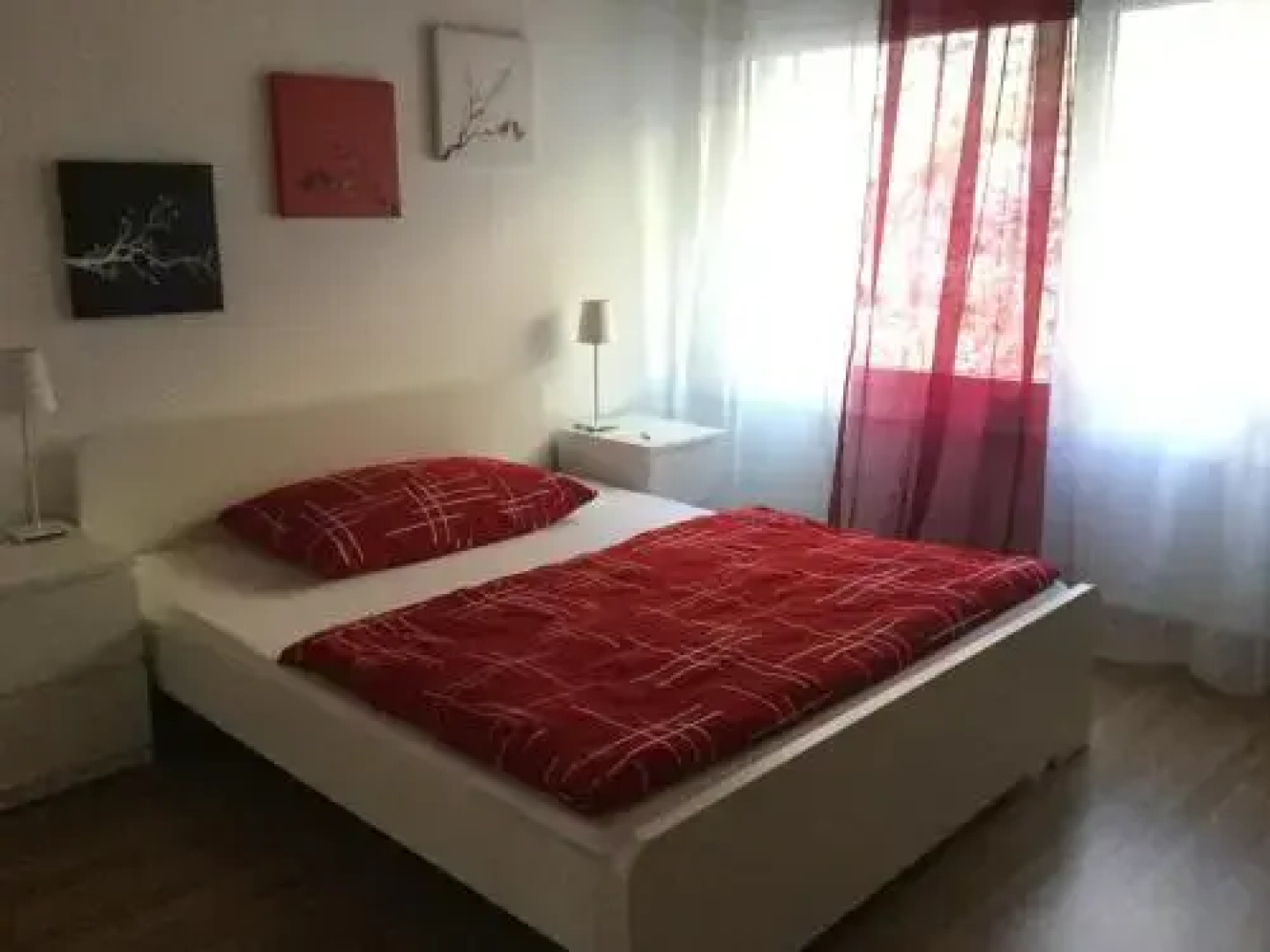 B&B Paradiesli