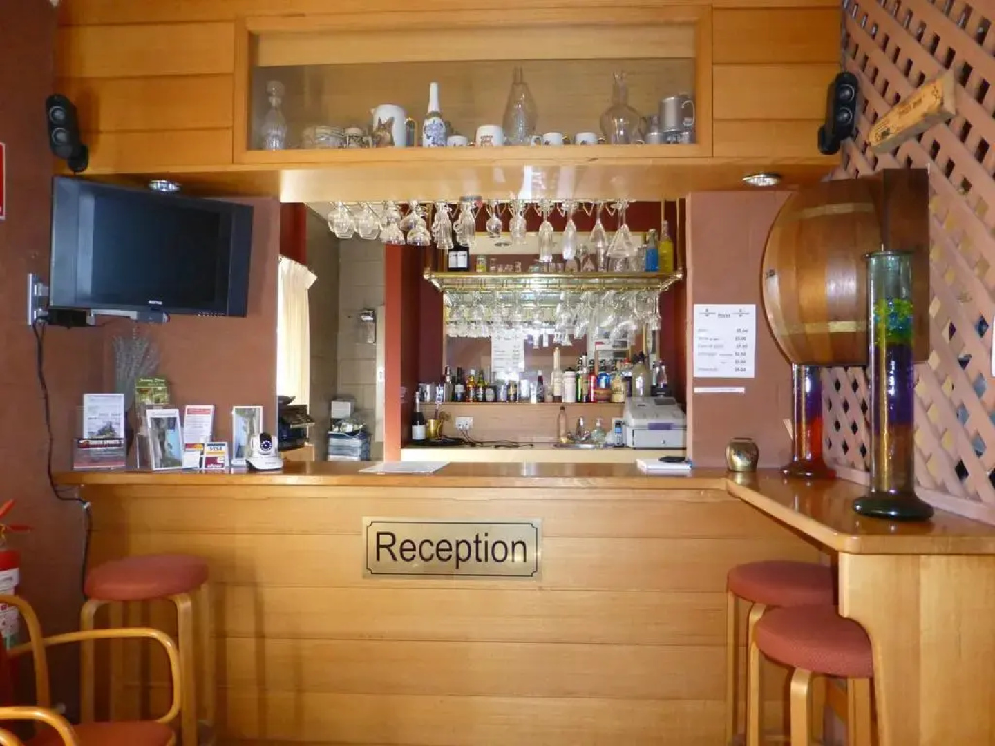 Cottonwood Lodge