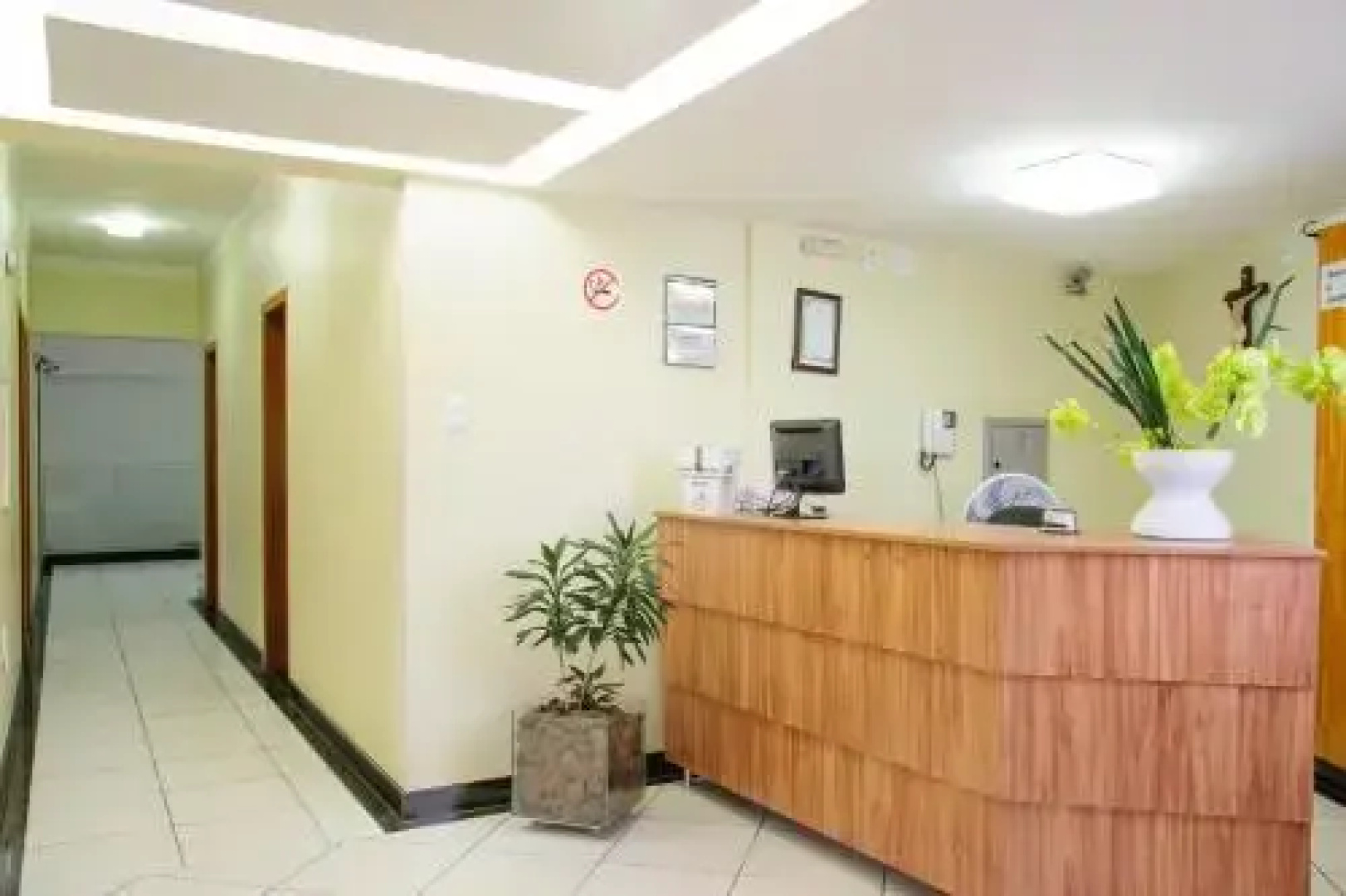 Caravelle Hotel