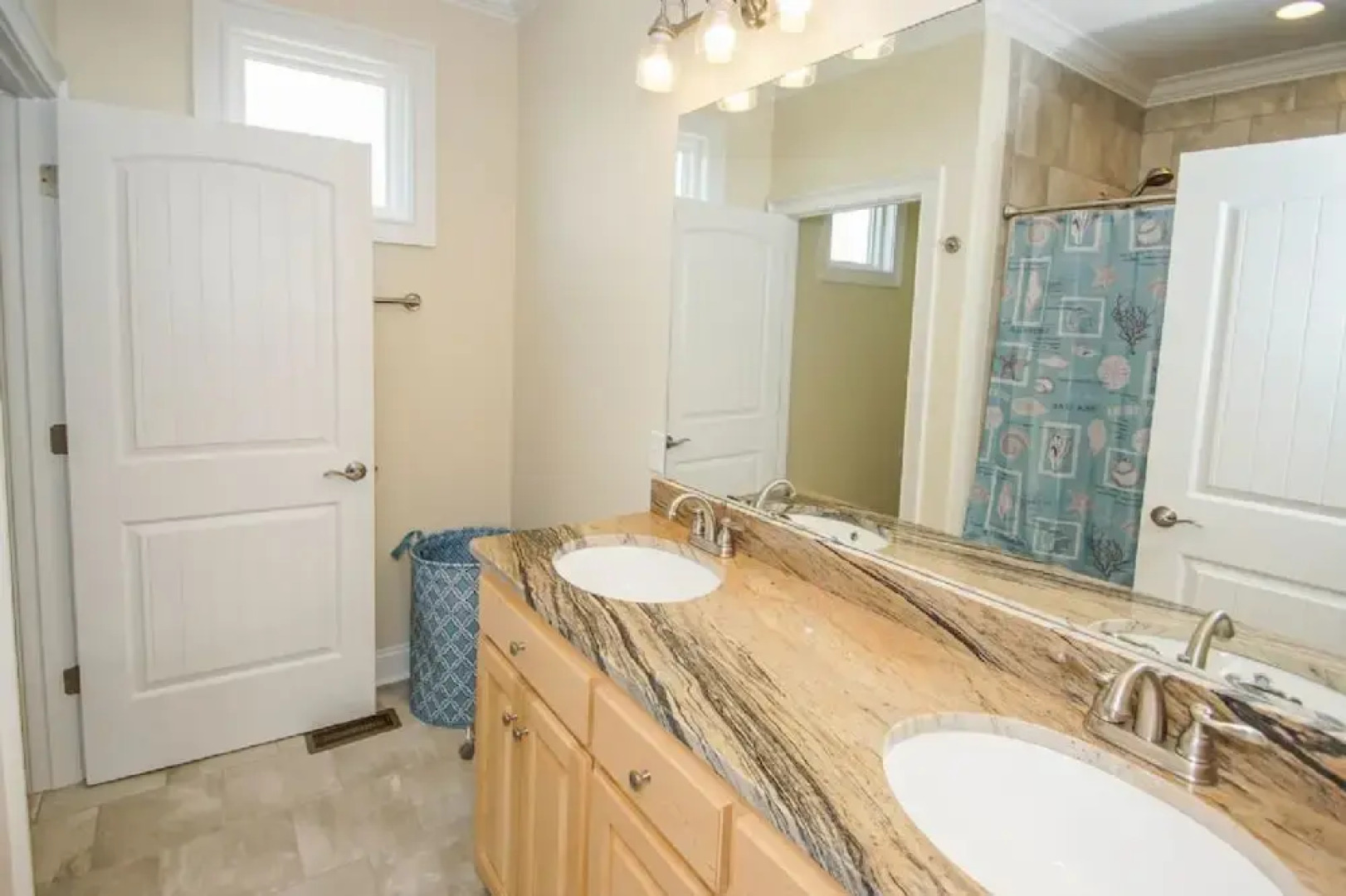 A Reel Fine Place II 5 Br Home