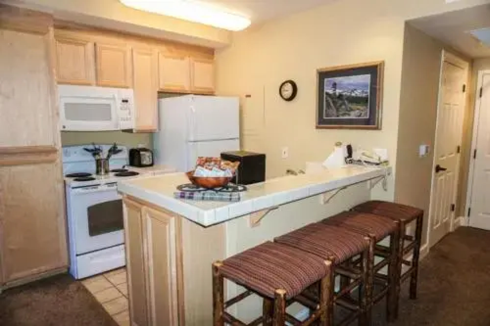 Mountain Club at Kirkwood - Ski In/Ski Out & Affordable Studio #225
