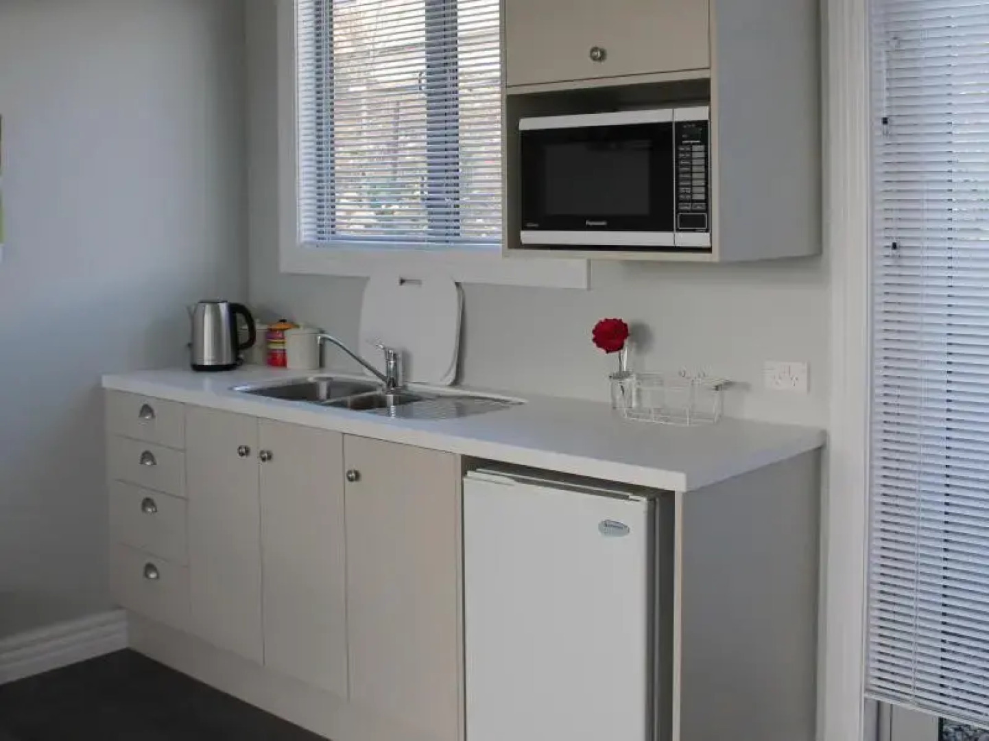 Brightwater Views Boutique Apartment