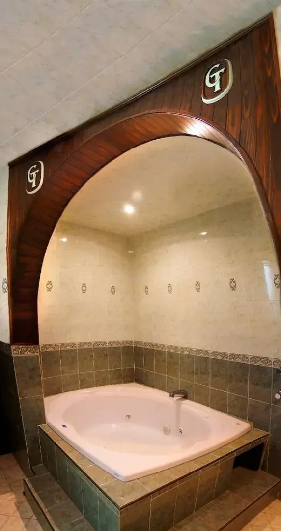 Hotel Real Del Aguila