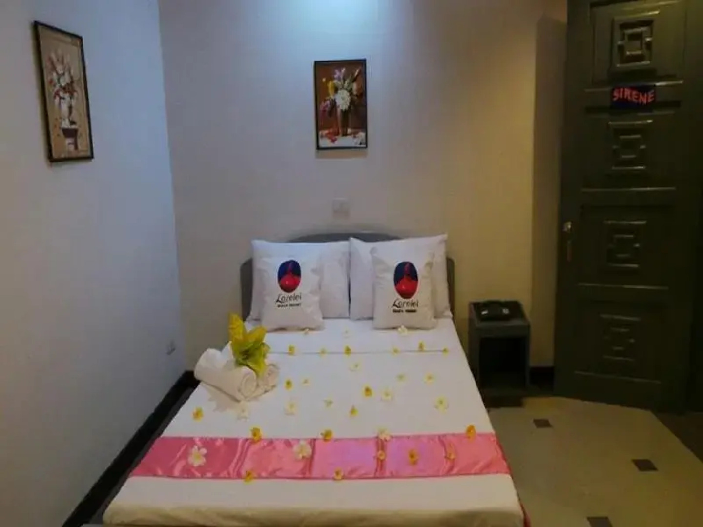 Lorelei Beach Resort