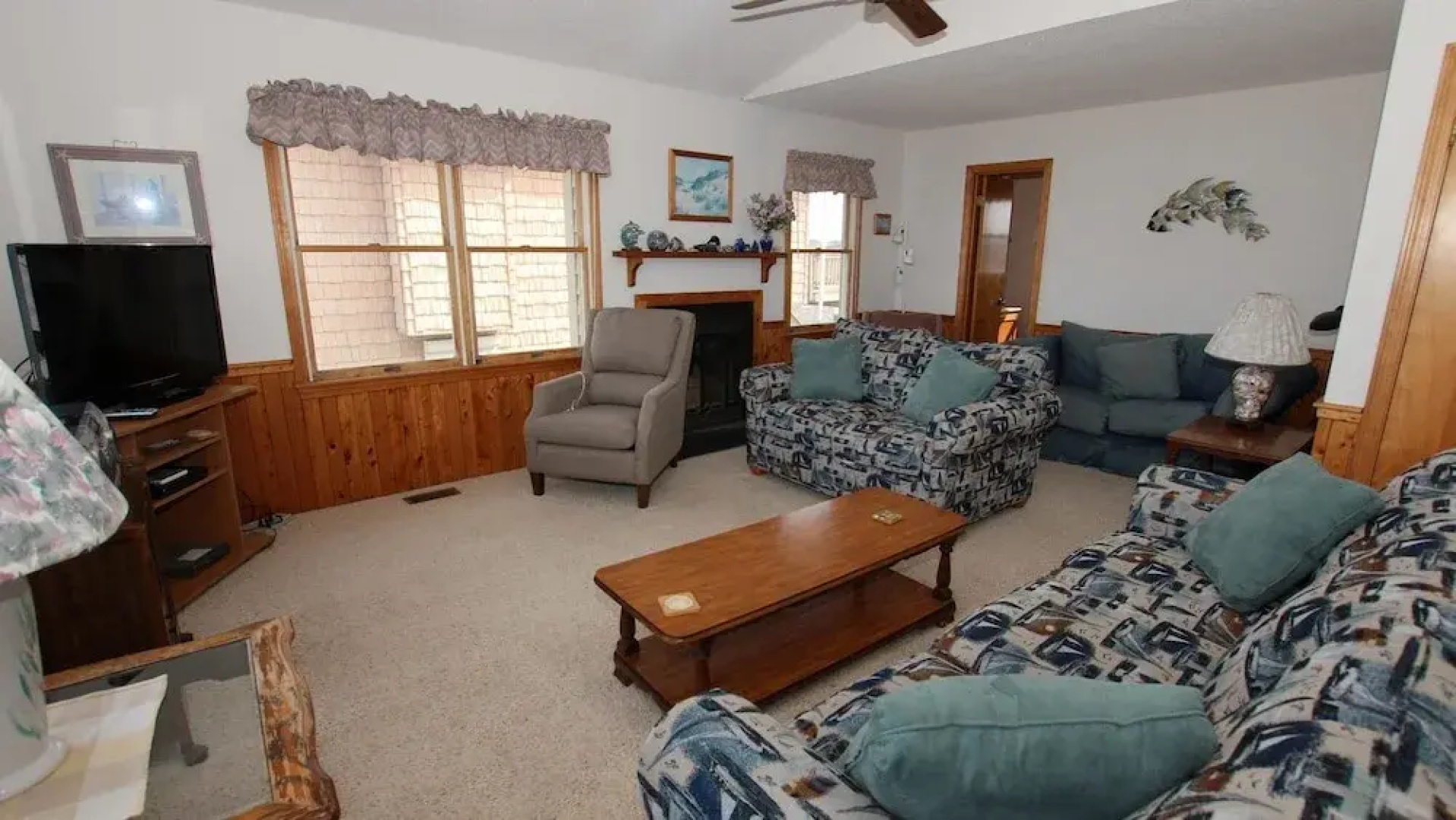 Dolphin Watch - 4 Br Home