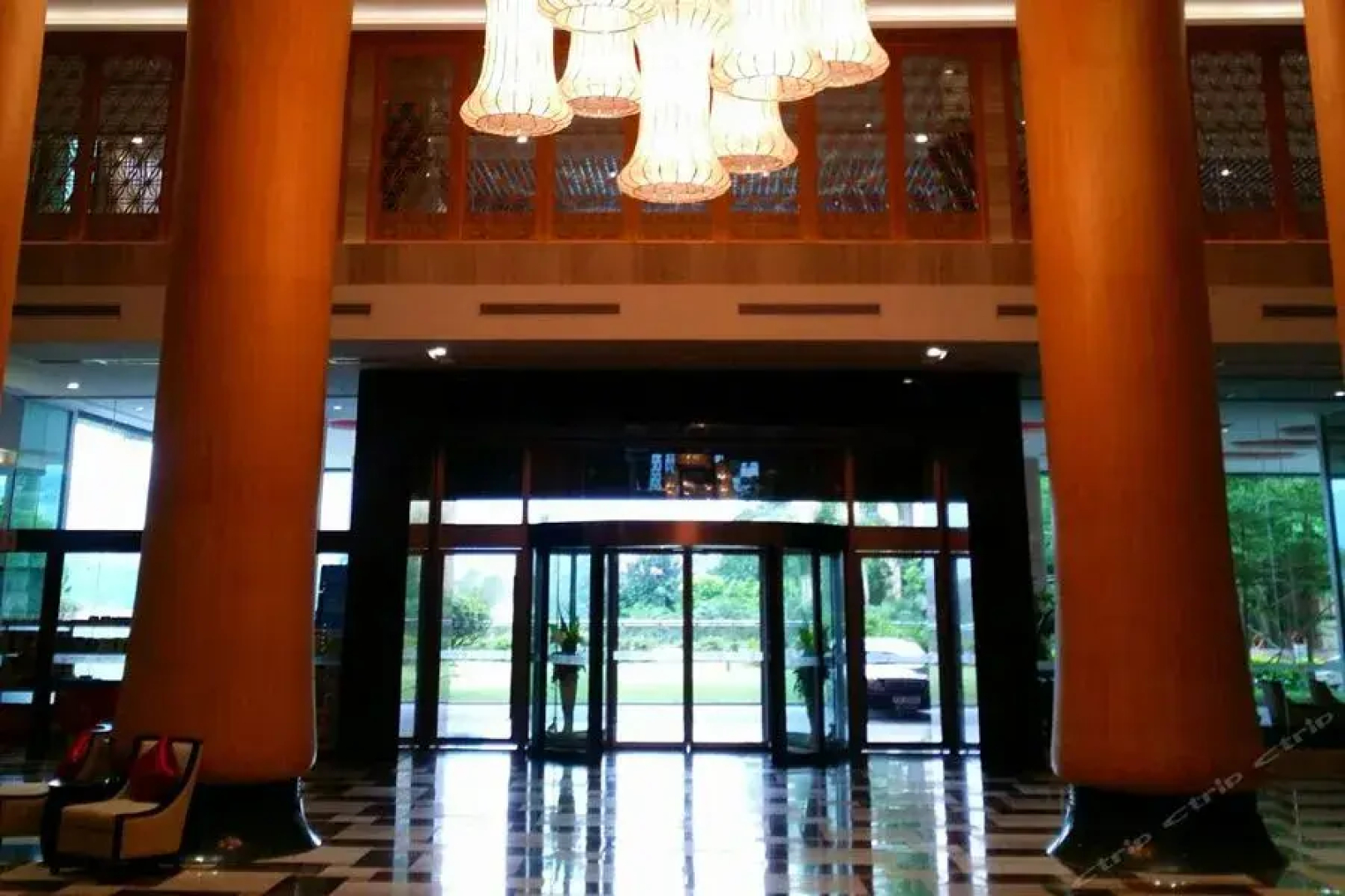 Scenic Holiday Hotel