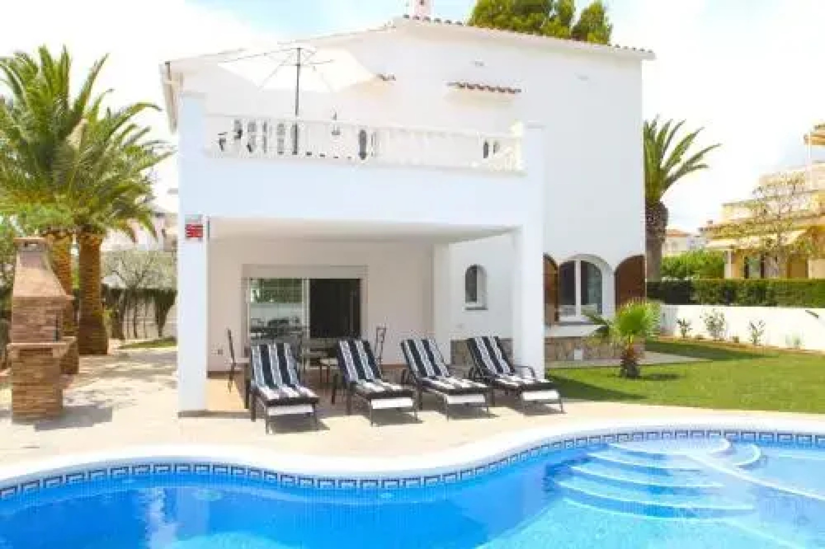 ARENDA Pino Alto Villa Gallo
