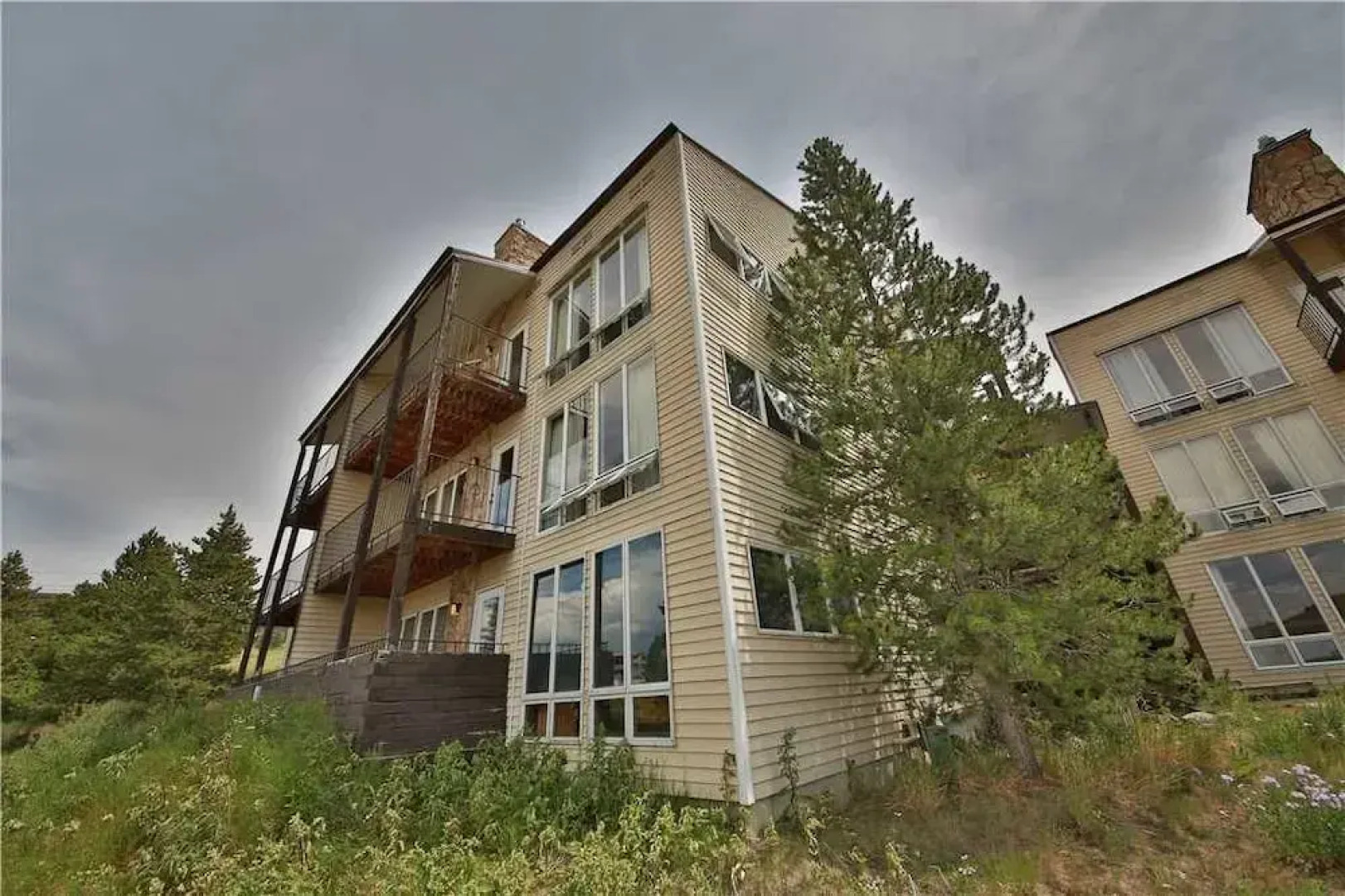 Mountainside 1 - 2 Br Condo